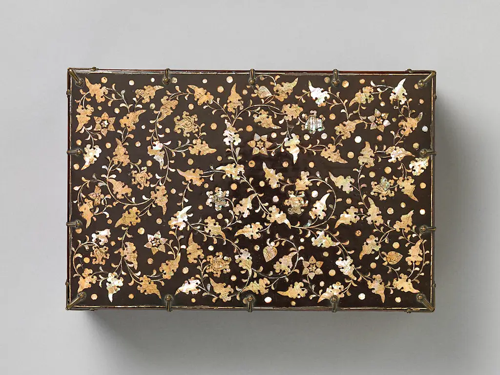 Coffret à papeterie décoré de rinceaux de pivoines n°2_2