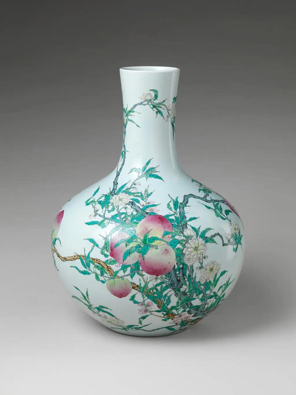 Vase Chinois aux neuf peches Vase chinois avec neuf peches, dynastie Qing
